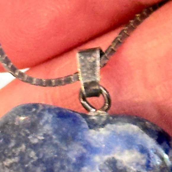 SODALITE GEMSTONE HEART PENDANT NECKLACE BLUE 23’ BOX CHAIN EUC 0684 R - Picture 8 of 11